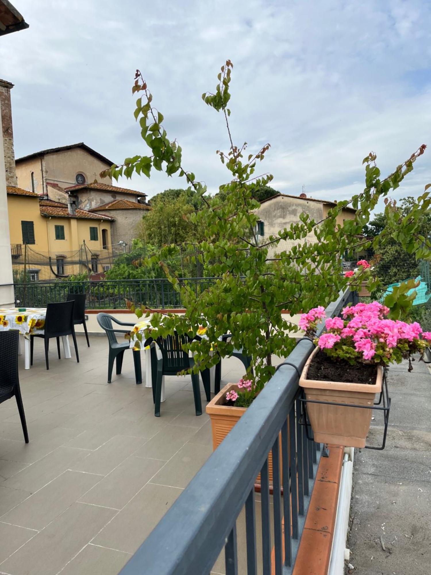 Appartamenti La Piazzetta Vicino A Firenze Signa Kültér fotó